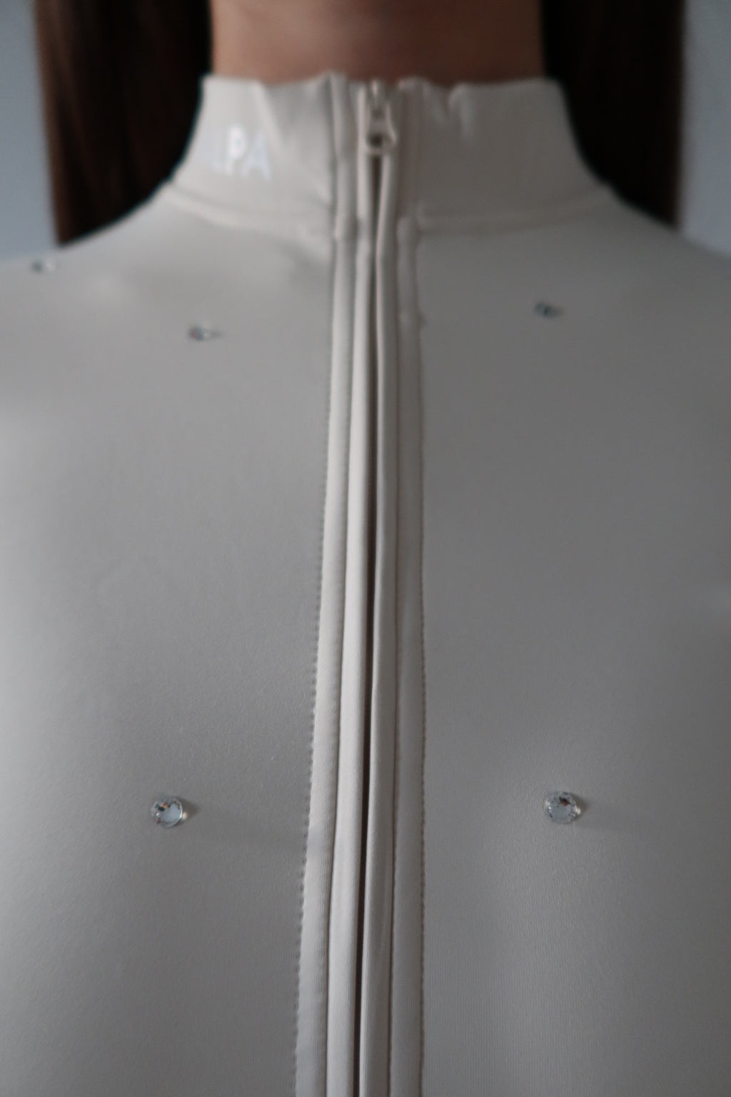 Signature rhinestones ivory